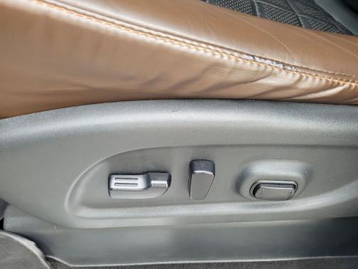 2019 Nissan Titan Platinum Reserve