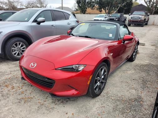 2016 Mazda MX-5 Miata Grand Touring
