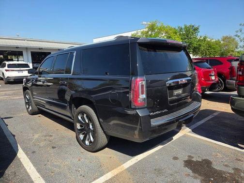 2020 GMC Yukon XL Denali