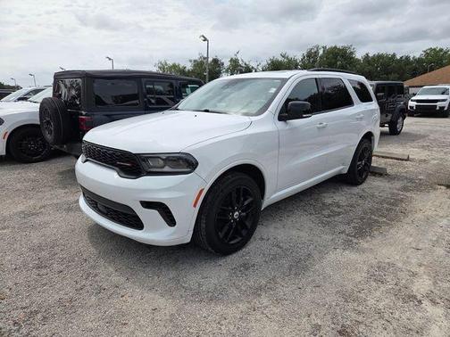 White Knuckle Clearcoat 2024 Dodge Durango GT