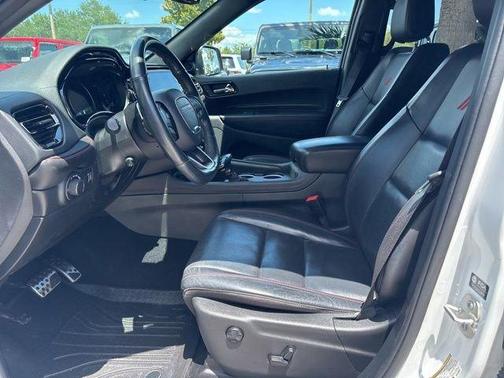 White Knuckle Clearcoat 2024 Dodge Durango GT