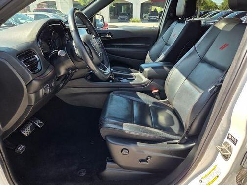 White Knuckle Clearcoat 2024 Dodge Durango GT