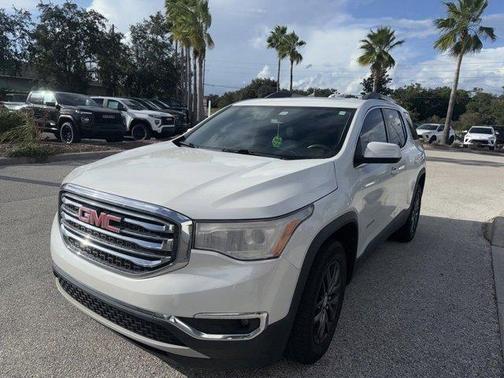 2017 GMC Acadia SLT-1