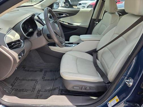 Lakeshore Blue Metallic 2024 Chevrolet Malibu 2LT