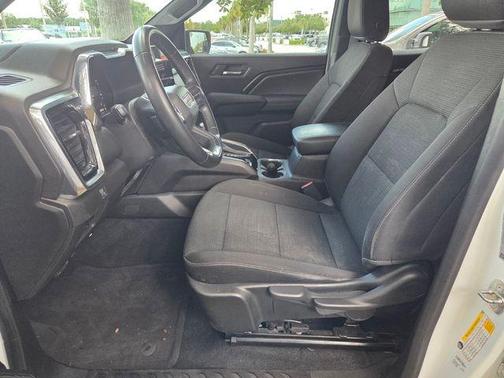 Summit White 2023 GMC Canyon Elevation