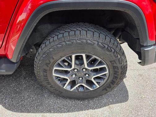 Firecracker Red Clearcoat 2024 Jeep Wrangler Sahara