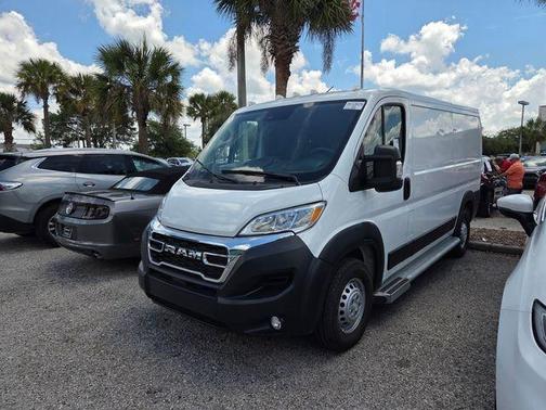 Bright White Clearcoat 2025 RAM ProMaster 2500 Base