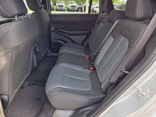 Silver Zynith Clearcoat 2026 Jeep Cherokee LAREDO/LIMITED
