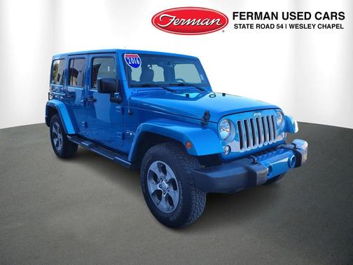 2016 Jeep Wrangler Unlimited Sahara