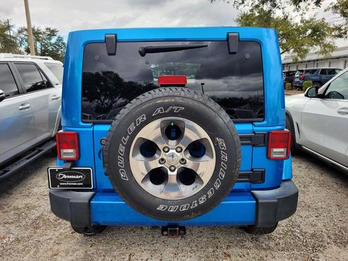 2016 Jeep Wrangler Unlimited Sahara