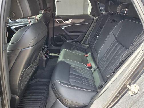 Daytona Gray Pearl Effect 2025 Audi A6 55 Premium