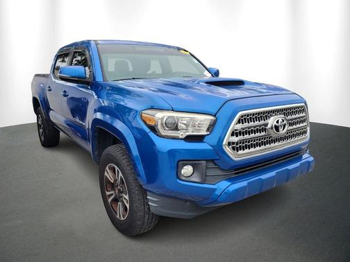 2017 Toyota Tacoma TRD Sport