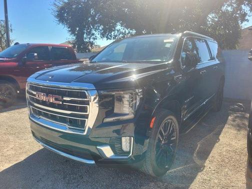 2021 GMC Yukon XL SLT