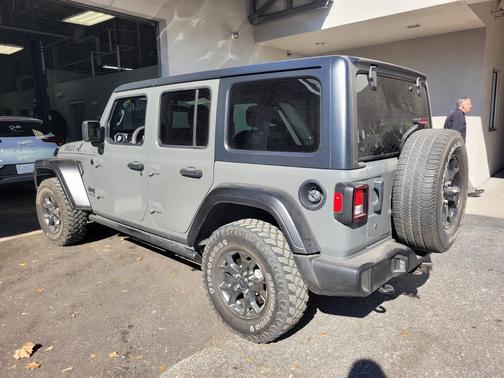 2020 Jeep Wrangler Unlimited Sport