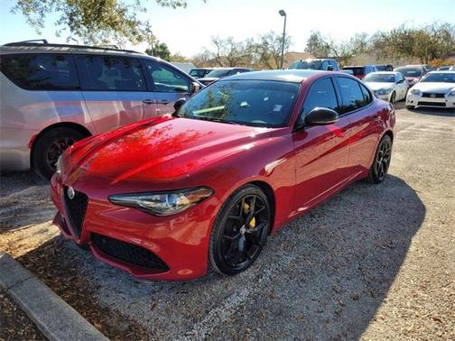 2019 Alfa Romeo Giulia Base