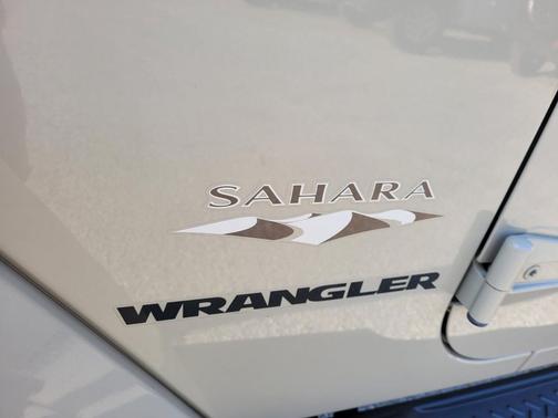 2017 Jeep Wrangler Sahara