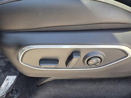 Bright White Clearcoat 2026 Jeep Grand Wagoneer Limited