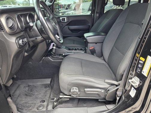 Black Clearcoat 2021 Jeep Wrangler Unlimited Sport