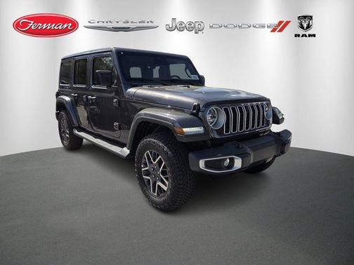 Granite Crystal Clearcoat Metallic 2026 Jeep Wrangler Sahara