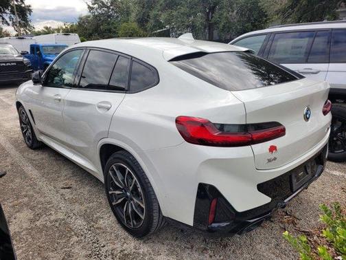 2022 BMW X4 M40i