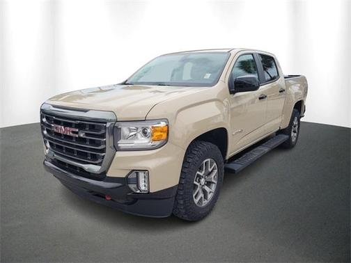 2022 GMC Canyon AT4 w/Leather