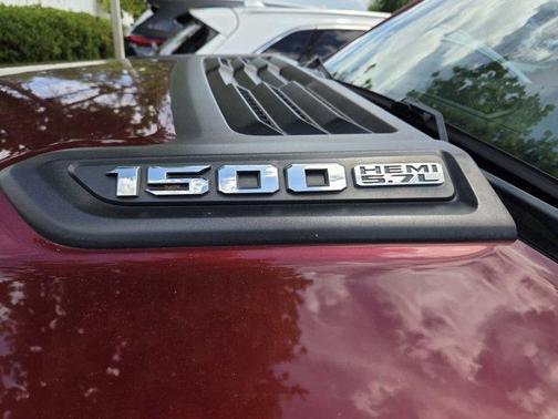 Delmonico Red Pearlcoat 2019 RAM 1500 Laramie