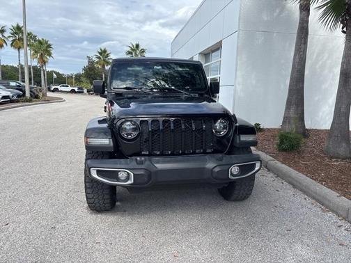 2022 Jeep Gladiator Sport