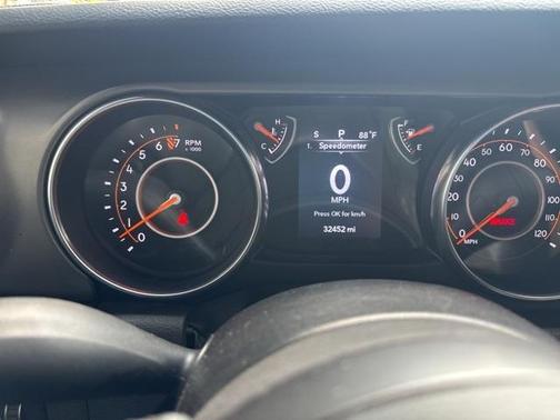 2022 Jeep Gladiator Sport