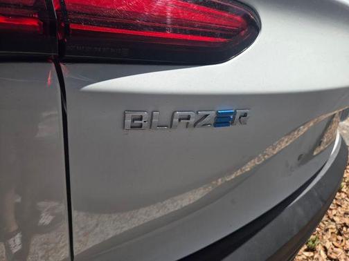 Summit White 2024 Chevrolet Blazer EV LT