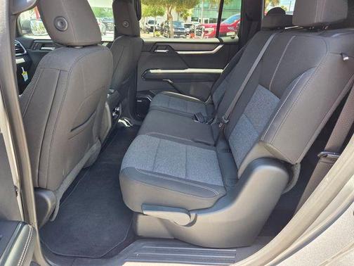 Sterling 2025 GMC Acadia Elevation