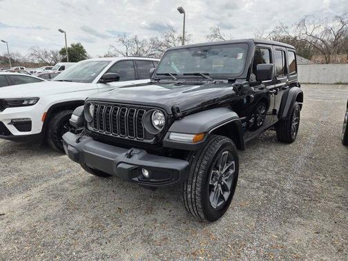 2025 Jeep Wrangler 4xe Sport