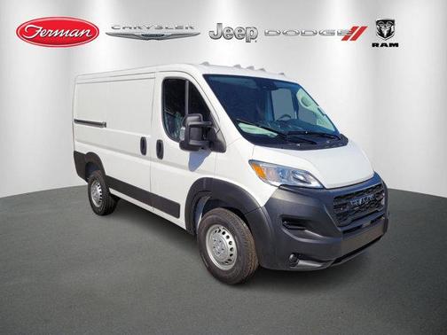 2026 RAM ProMaster 1500 Low Roof