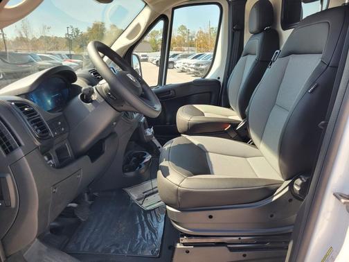 2026 RAM ProMaster 2500 High Roof