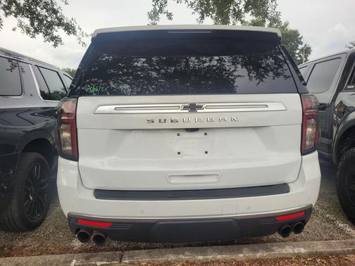 2023 Chevrolet Suburban High Country