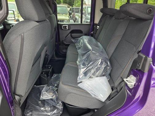 REIGN 2026 Jeep Gladiator Sport