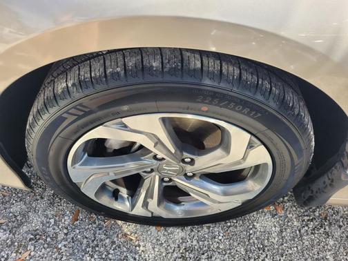 2019 Honda Accord EX