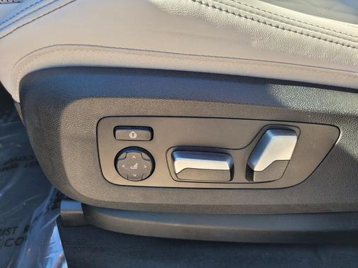 2023 BMW X5 PHEV xDrive45e