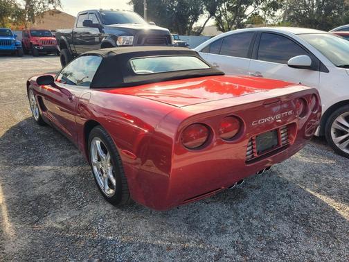 2004 Chevrolet Corvette Base