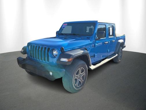 2022 Jeep Gladiator Sport