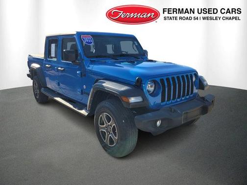 2022 Jeep Gladiator Sport