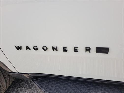 2023 Jeep Wagoneer Series II Carbide 4x4