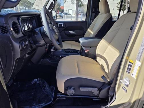 2026 Jeep Gladiator Sport