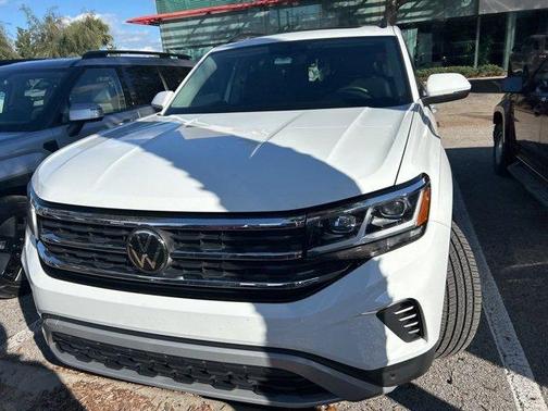 2023 Volkswagen Atlas 3.6L SE w/Technology
