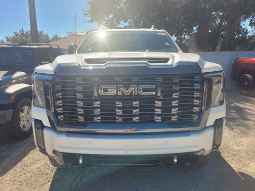 2024 GMC Sierra 2500 Denali Ultimate