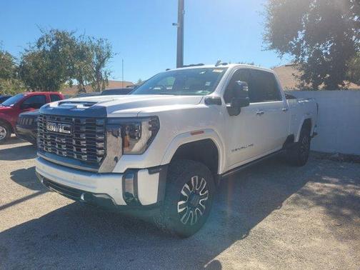 2024 GMC Sierra 2500 Denali Ultimate