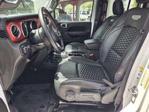 Bright White Clearcoat 2018 Jeep Wrangler Unlimited Rubicon