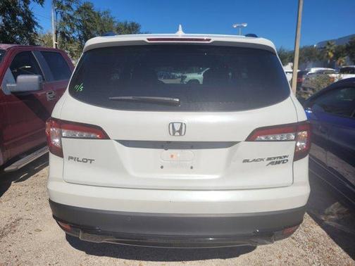 2021 Honda Pilot Black Edition