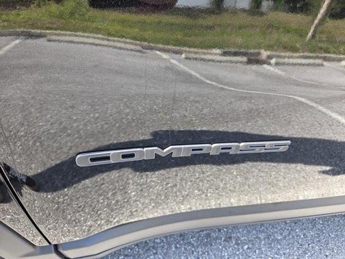 Diamond Black 2026 Jeep Compass Latitude