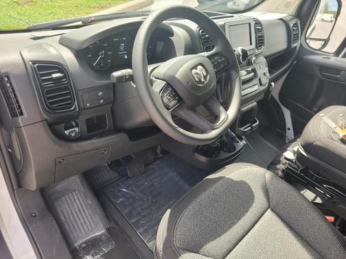 2025 RAM ProMaster 1500 Low Roof