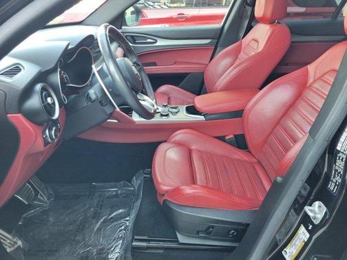 2020 Alfa Romeo Stelvio Ti Sport